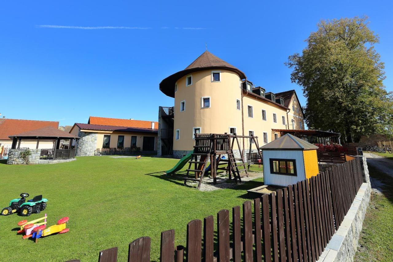 Penzion Marie - Žumberk Esterno foto